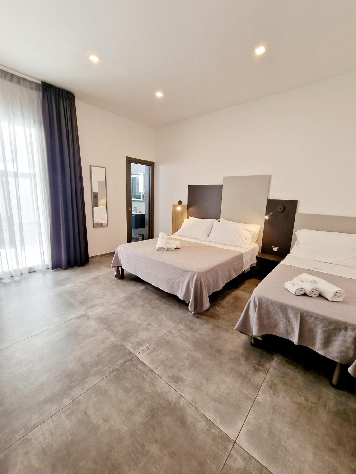 Marebed Apartments & Rooms 포르토 세자레오 외부 사진